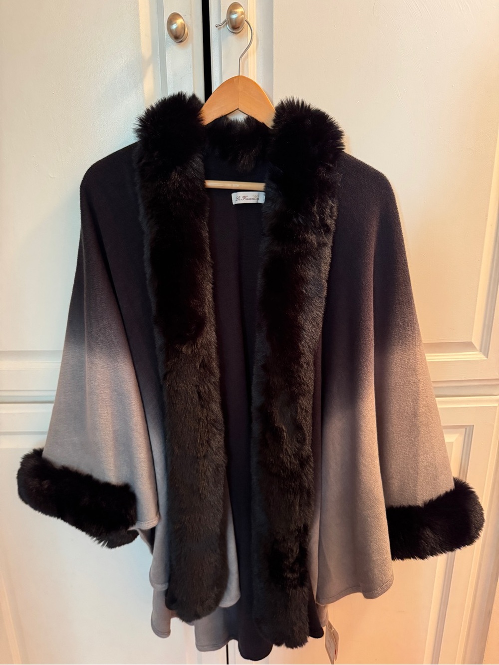 La Fiorentina Gray Cape Sweater with Black Faux Fur Trim